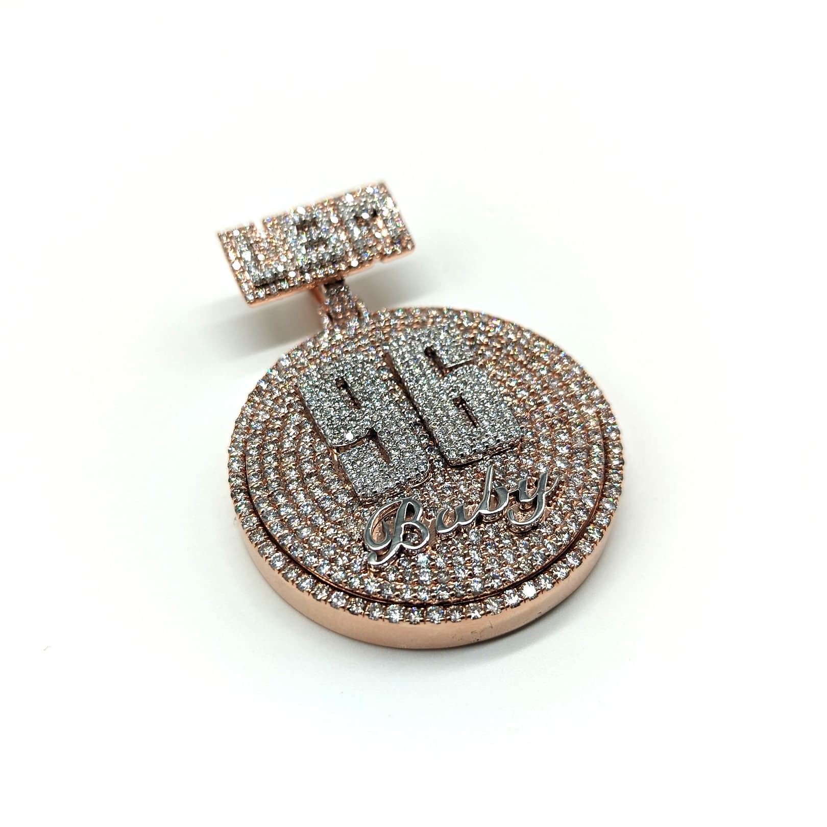 Two-tone rose gold 96 Baby diamond medallion