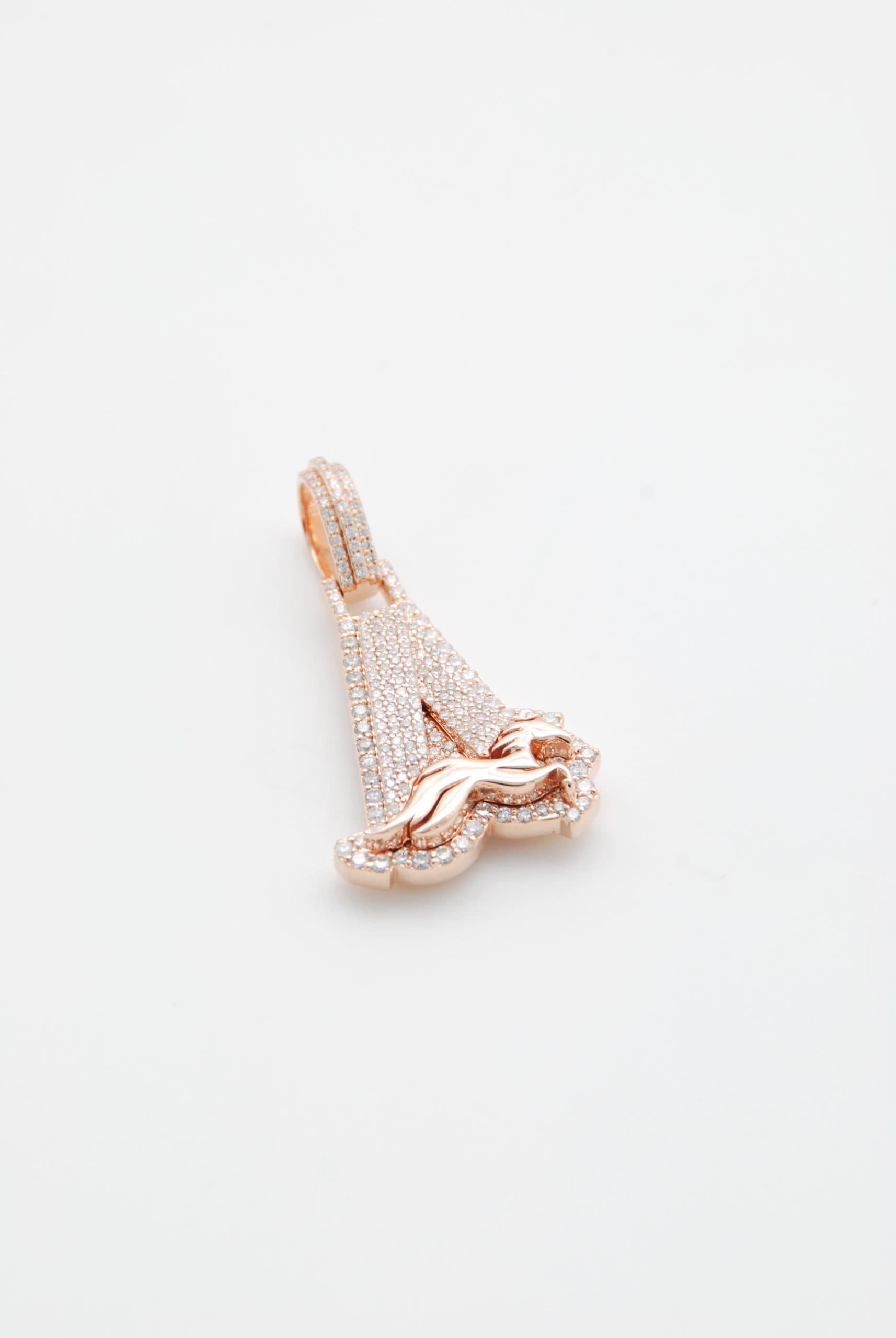 Diamond ring photographed in the XLVIII & Co atelier